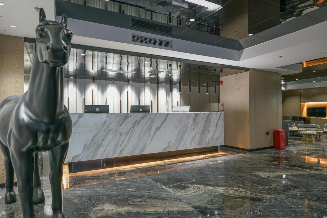 Paco Hotel Shenzhen Luohu Port Екстериор снимка
