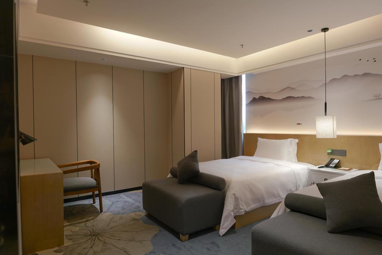 Paco Hotel Shenzhen Luohu Port Екстериор снимка