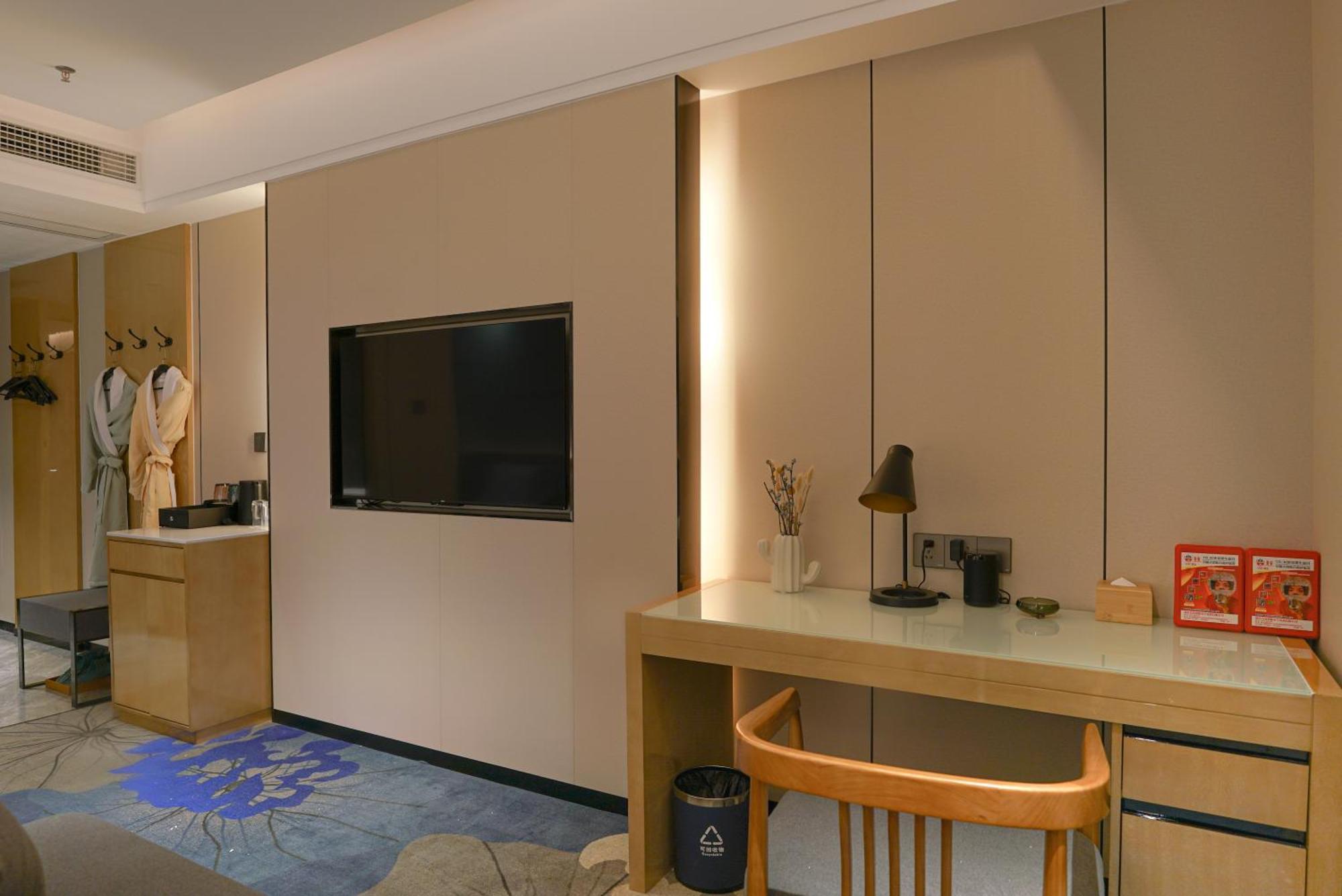 Paco Hotel Shenzhen Luohu Port Екстериор снимка