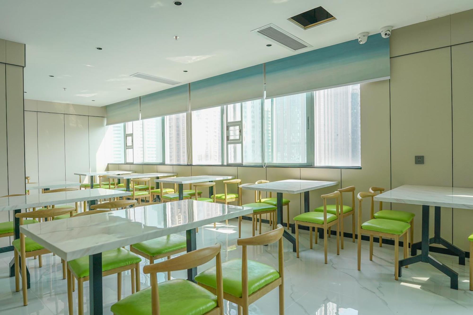 Paco Hotel Shenzhen Luohu Port Екстериор снимка