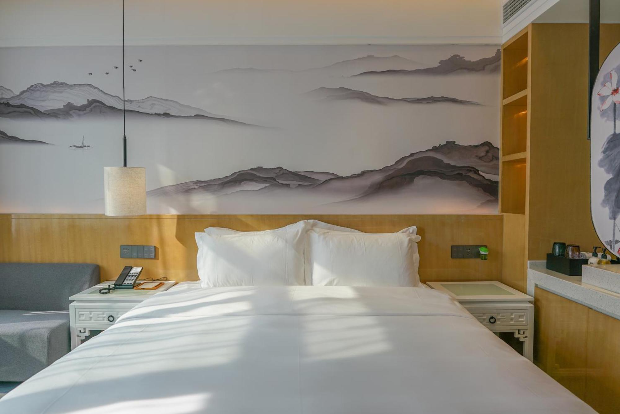 Paco Hotel Shenzhen Luohu Port Екстериор снимка