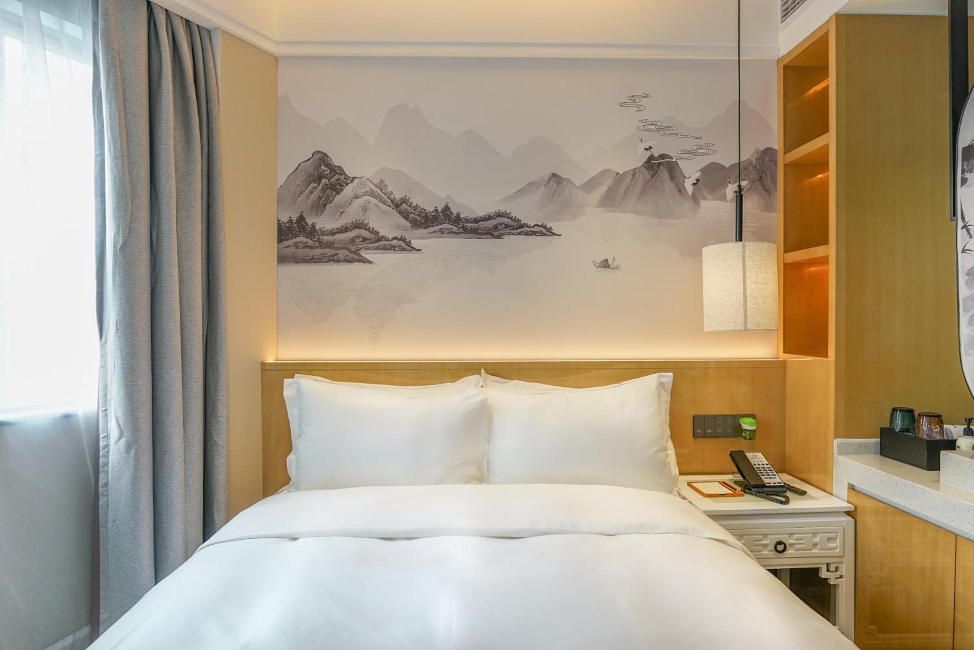 Paco Hotel Shenzhen Luohu Port Екстериор снимка